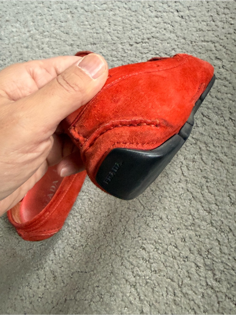 Prada flat - Picture 5 of 7